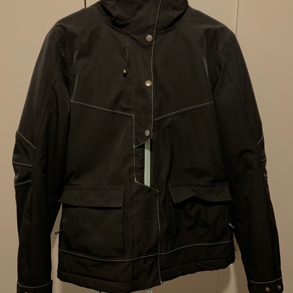 Winter coat - Picture 3 of 9